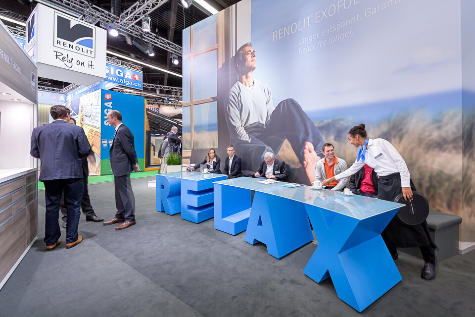 Messefotografie: Renolit Messestand auf der Fensterbau Frontale Messe in Nürnberg vom Messefotograf Kai Abresch